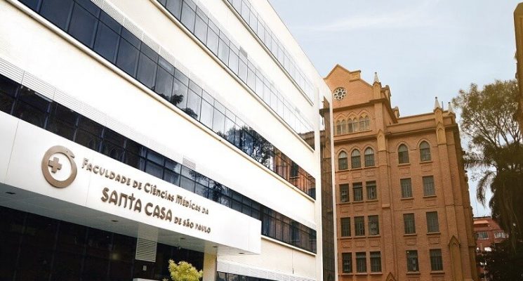 Melhor faculdade de Medicina de São Paulo: conheça os cursos da Faculdade de Ciências Médicas da Santa Casa