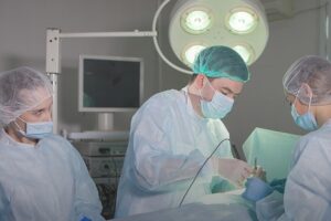 Conheça os motivos para especializar-se na área de Enfermagem Centro Cirúrgico