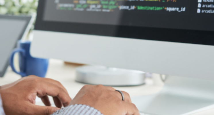 Análise e Desenvolvimento de Software na Saúde: por que a Faculdade Santa Casa é o futuro