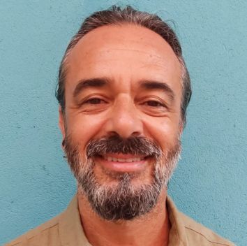 Professor Denival Soares